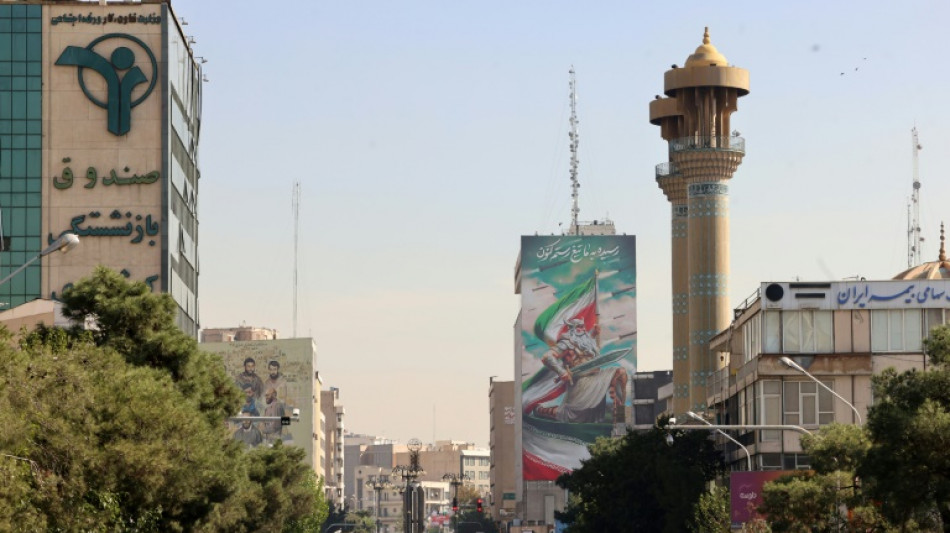 Apr&egrave;s les frappes d'Isra&euml;l, l'Iran affirme vouloir se d&eacute;fendre malgr&eacute; les appels &agrave; la retenue