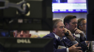 Wall Street recule, à cause de prises de bénéfices