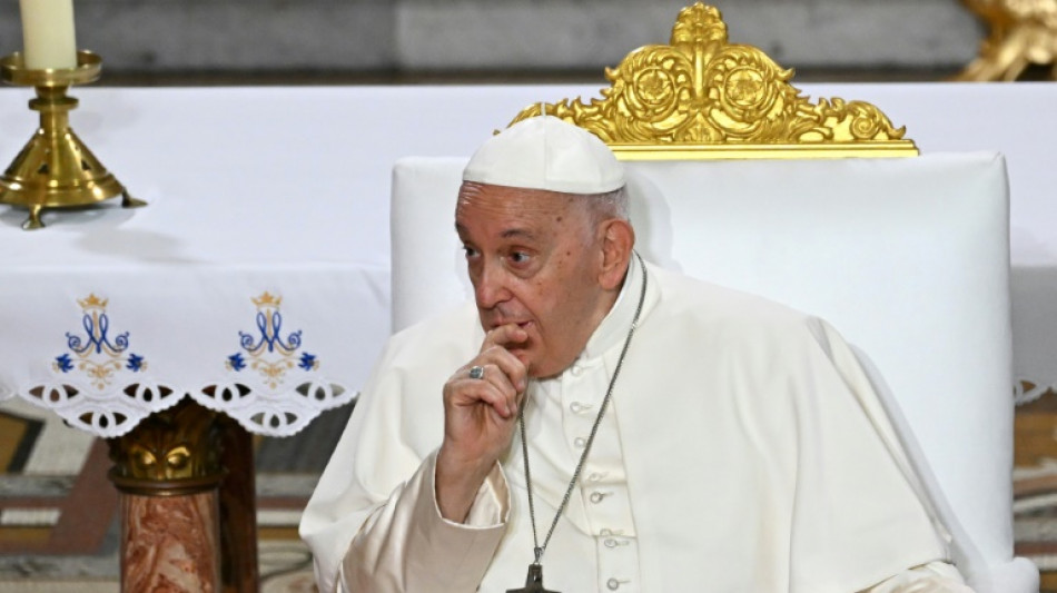 Pope set to draw Marseille crowds after pro-migrant plea