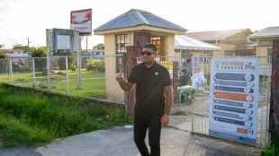 L&iacute;der opositor da Guiana requisitado pelos EUA segue detido