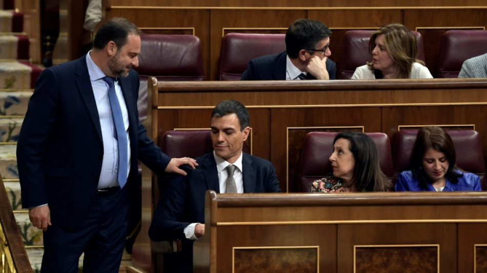 La derecha espa&ntilde;ola pide la renuncia de Pedro S&aacute;nchez por presunta corrupci&oacute;n en su gobierno