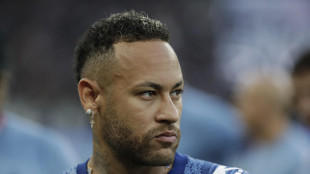 Calcio: Santos perde 0-6 in casa, Neymar pianto disperato