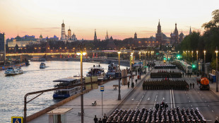 Mosca esorta a evacuare le ambasciate straniere a Kiev per parata 9 maggio