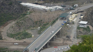 Azerbaiy&aacute;n acusa a Armenia de reforzar sus tropas en la frontera