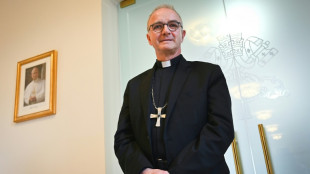 La Iglesia descuida demasiado a las víctimas de abusos, admite el Vaticano