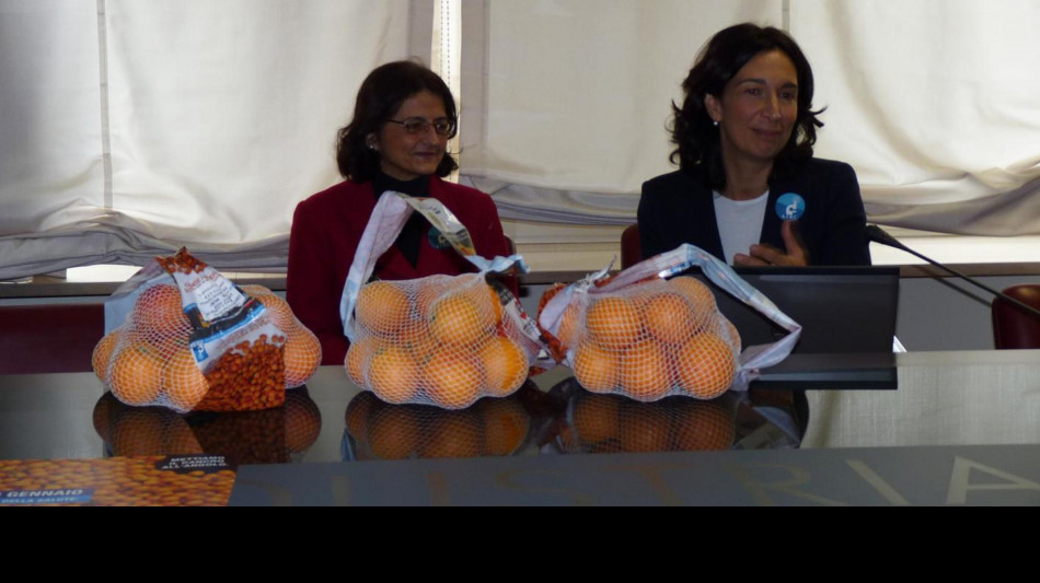 Tornano le Arance della Salute Airc, il 24 gennaio in 3mila piazze per ricerca sul cancro