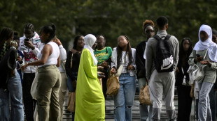 Escuelas en Francia impiden el acceso a decenas de j&oacute;venes musulmanas por usar la abaya