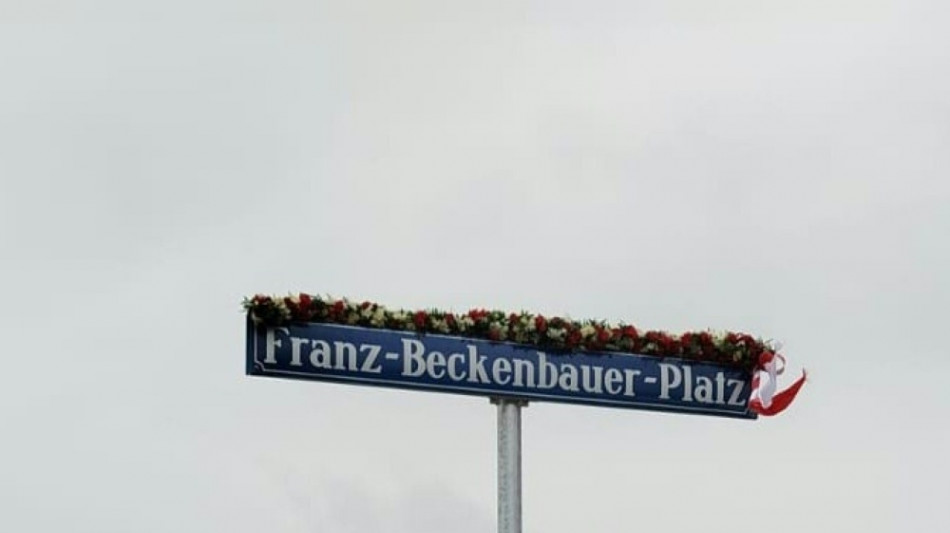 Beckenbauer-Platz in München eingeweiht