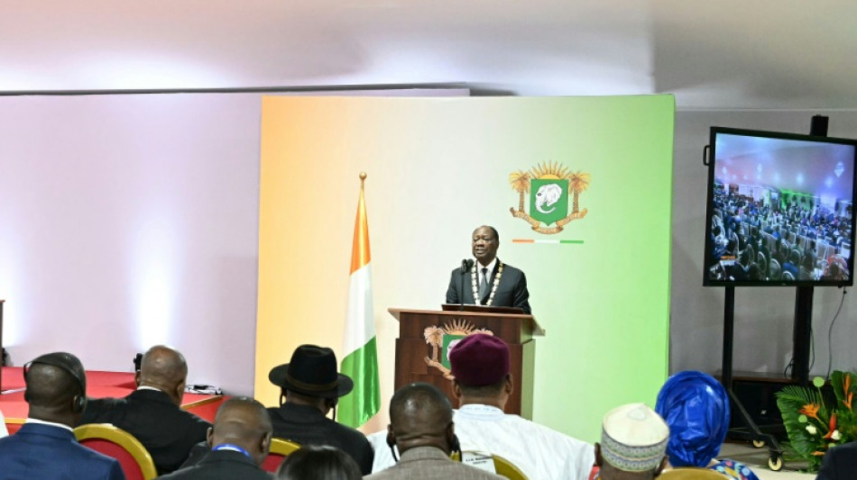 Côte d'Ivoire: Ouattara démarre son 4e mandat en promettant la "transmission générationnelle"