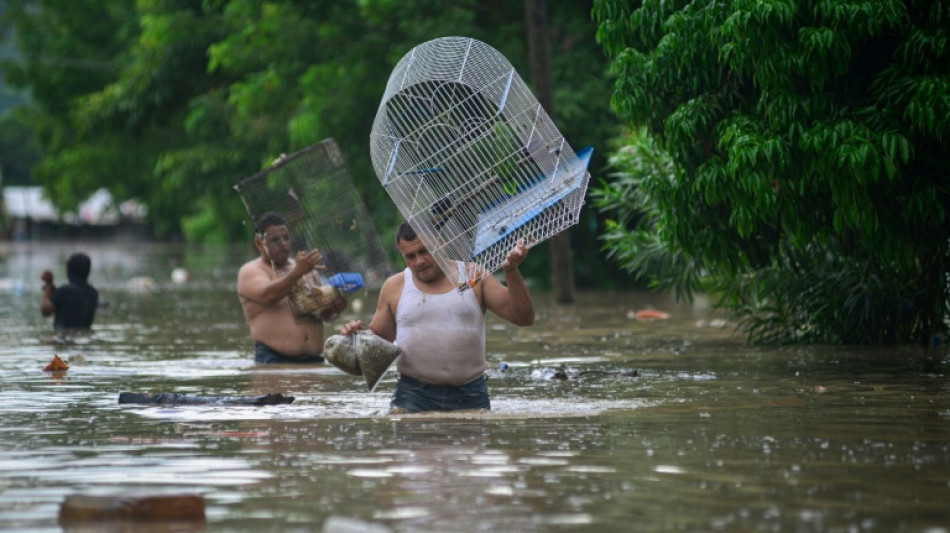 Tempestades deixam 23 mortos no México