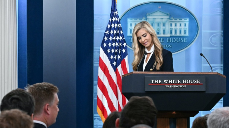 Nueva jefa de prensa de Trump admite que reprob&oacute; el examen de abogac&iacute;a