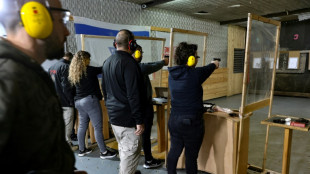 Frente a los atentados palestinos, crece en Israel la tentaci&oacute;n de llevar armas