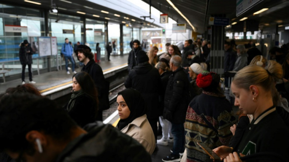 Una huelga de trenes inicia una serie de acciones sindicales en Reino Unido