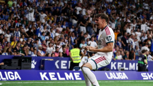Real Madrid de Mourinho vence Espanyol no fim (2-1) na estreia em LaLiga