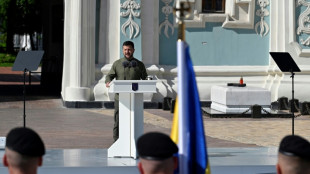 Ucrania afirma que efectu&oacute; una operaci&oacute;n comando e iz&oacute; su bandera en Crimea anexada