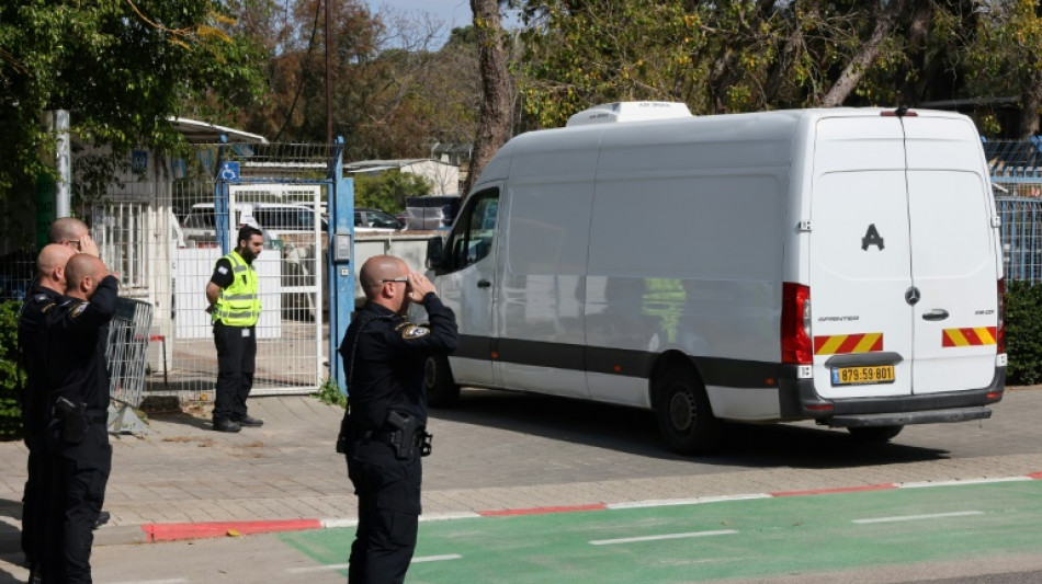 Retour de corps d'otages de Gaza: un convoi de quatre cercueils arrive Tel-Aviv