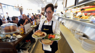 Besch&auml;ftigte in Ausbildungsberufen verdienen im Schnitt 3973 Euro - Kellner weniger