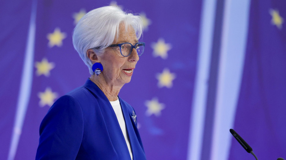 Lagarde, l'economia europea regge, rimuovere le barriere nazionali a imprese e Borse