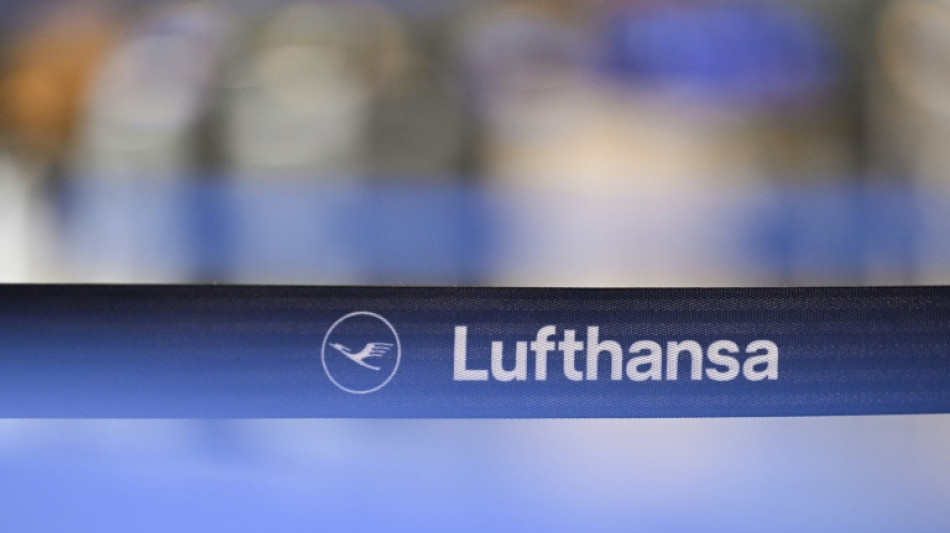 Kabinenpersonal stimmt f&uuml;r Streik bei Lufthansa - Termin noch unklar