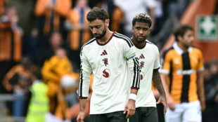 Carrick keeps calm despite Man Utd misery, Sage beaten in first game as Palace boss