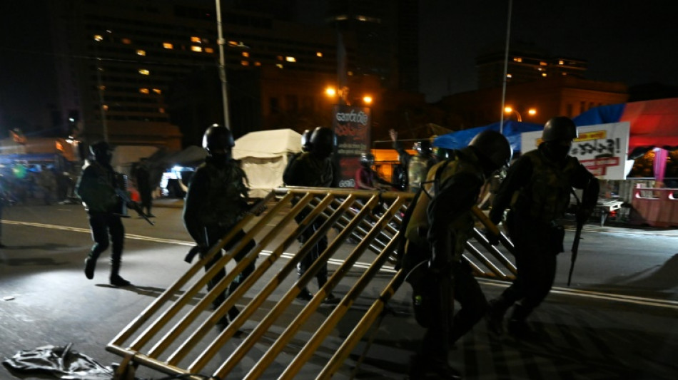 Violenta operaci&oacute;n contra manifestantes en Sri Lanka genera inquietud internacional