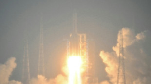 China anuncia adiamento de miss&atilde;o lunar