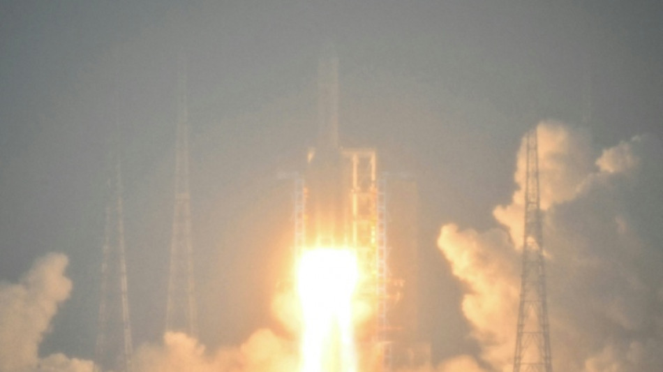 China anuncia el retraso de una misi&oacute;n lunar debido a las "condiciones de lanzamiento"