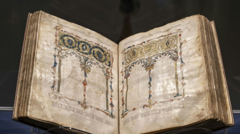 Sale a subasta biblia &uacute;nica traducida al hebreo en el siglo XIV en Espa&ntilde;a