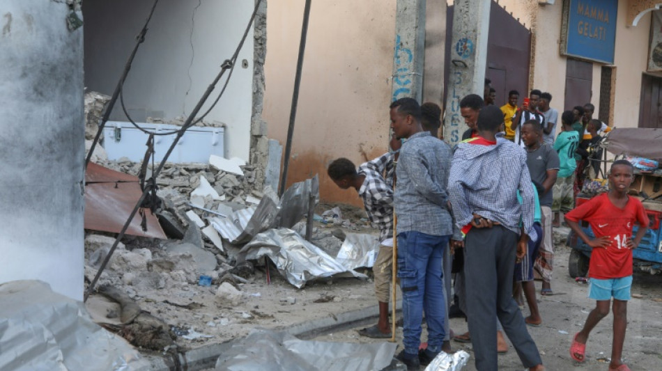 Seis civiles y tres polic&iacute;as muertos en Somalia en asalto islamista a un hotel