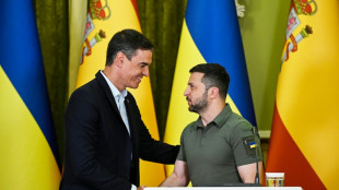 El jefe del gobierno espa&ntilde;ol reafirma en Kiev el apoyo de la UE a Ucrania