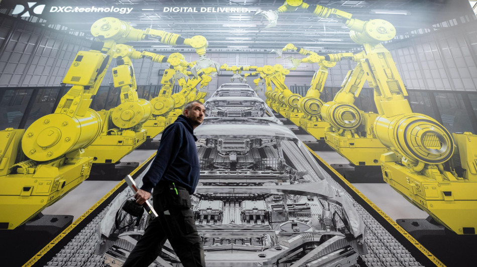 La fiducia delle imprese tedesche sale oltre le stime in ottobre