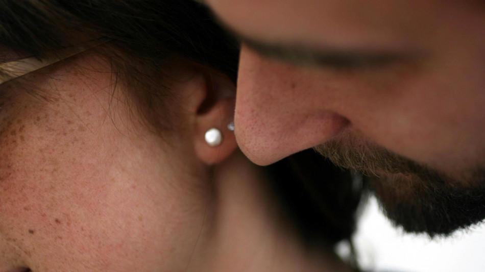 Cervello, percepire voci e volti insieme rimodella l'empatia