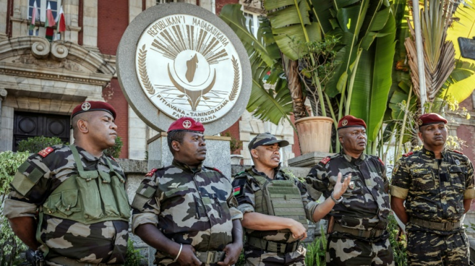 Elite-Einheit der Armee übernimmt nach eigenen Angaben Macht in Madagaskar