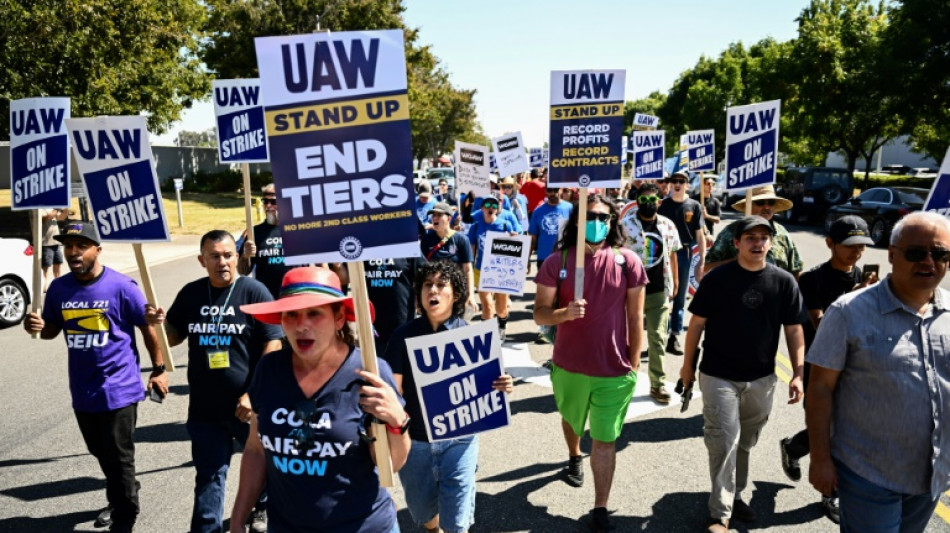 Stellantis llega a un acuerdo con el sindicato del autom&oacute;vil de EEUU