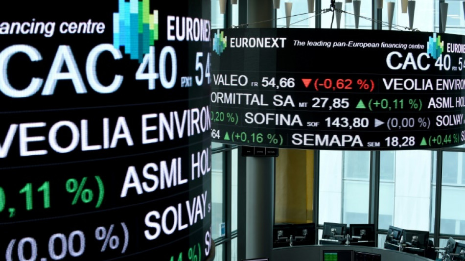 La Bourse de Paris progresse apr&egrave;s l'accord sur le budget am&eacute;ricain