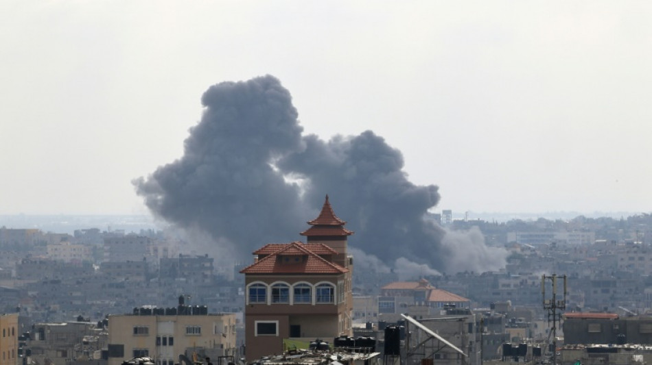 Israel steps up Gaza strikes ahead of ground invasion