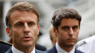 Macron met l'accent sur la jeunesse et l'&eacute;cole pour "r&eacute;armer" le pays