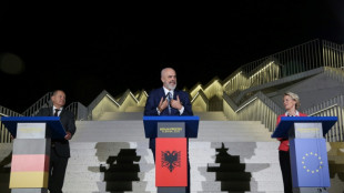European leaders urge Serbia-Kosovo dialogue at Balkan summit