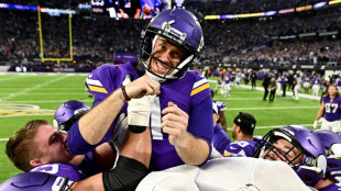 Vikings win division with historic comeback win, Bills clinch playoff berth