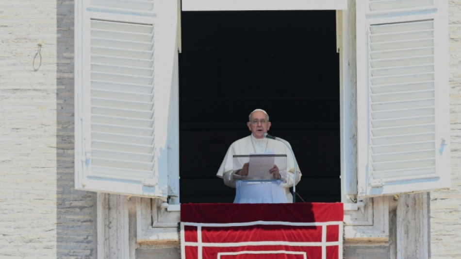 El papa recuerda a las v&iacute;ctimas de la reyerta en una c&aacute;rcel para mujeres de Honduras