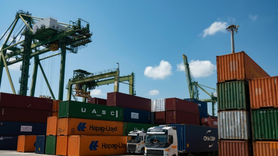 La OMC reduce en m&aacute;s de la mitad su proyecci&oacute;n de crecimiento del comercio mundial de 2023