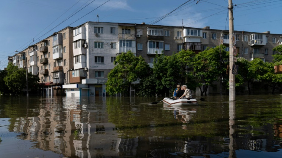 M&aacute;s de 600 km2 inundados en Ucrania tras la destrucci&oacute;n de la represa Kajovka