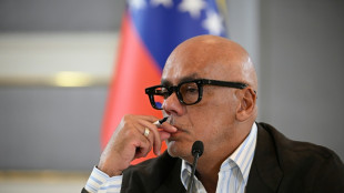 Parlamento da Venezuela investiga deputado que prop&otilde;e dolariza&ccedil;&atilde;o no pa&iacute;s