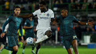 Italie: l'Inter Milan prend son temps et rejoint la Lazio en t&ecirc;te