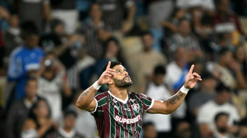 Fluminense vence Platense (2-0) e abre vantagem nas quartas da Libertadores