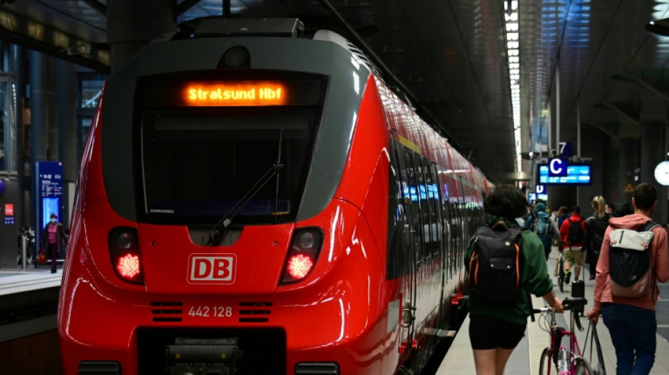 St&auml;dte und Gemeinden fordern nach Einigung auf 49-Euro-Ticket schnelle Umsetzung