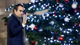 Deputados franceses aprovam lei especial para financiar  o Estado temporariamente