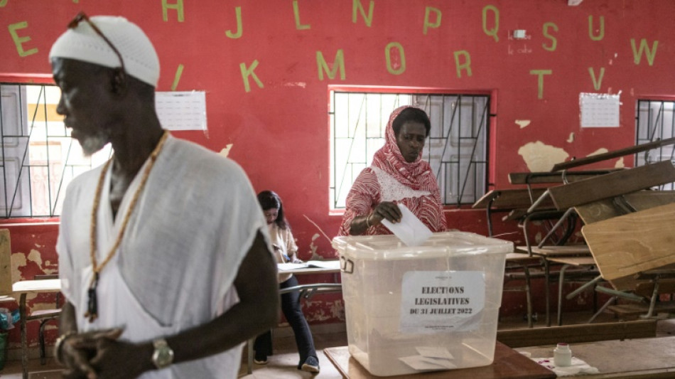 Coalici&oacute;n de gobierno y la oposici&oacute;n reivindican la victoria en legislativas en Senegal