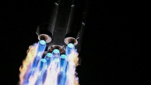 Wegen Weltraumschrott im All festsitzende Taikonauten wieder auf Erde zurück