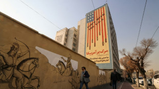 Ir&atilde; 'n&atilde;o ceder&aacute;' diante dos manifestantes, adverte l&iacute;der supremo